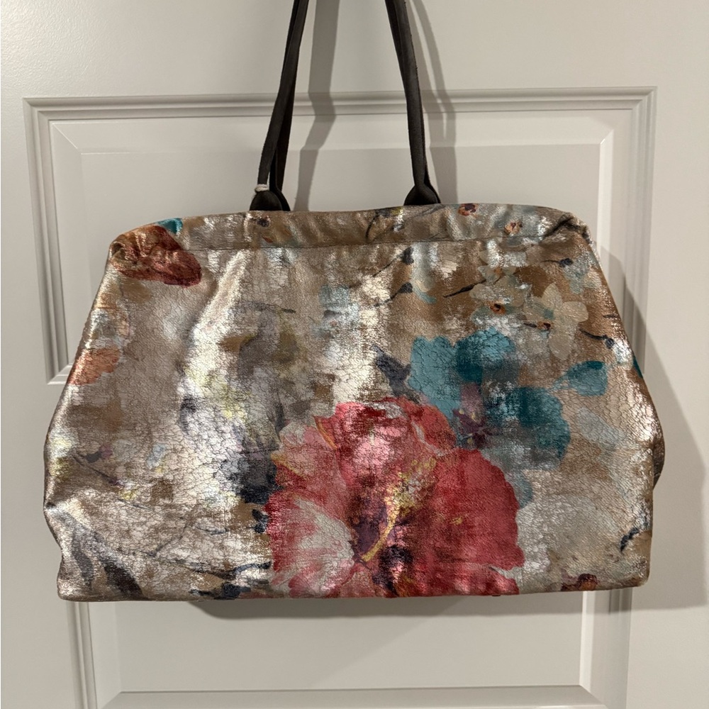 Atenti USA made Floral MetallicTote Bag